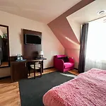 Privatunterkunft Pod Lasem