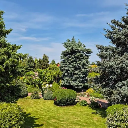 Pod Lasem Проживання в сім'ї Люблін